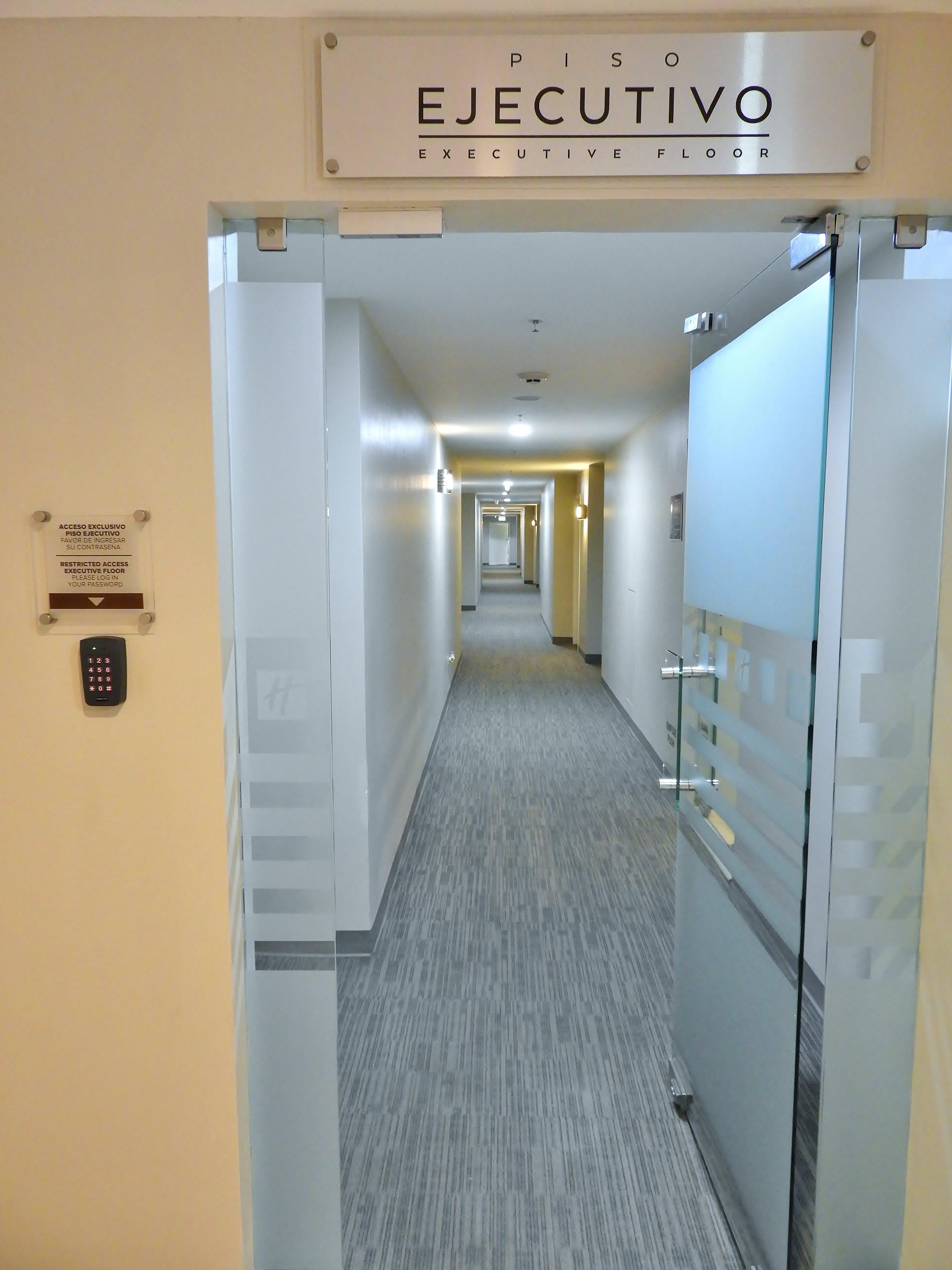 Holiday Inn Reynosa Zona Dorada Екстериор снимка