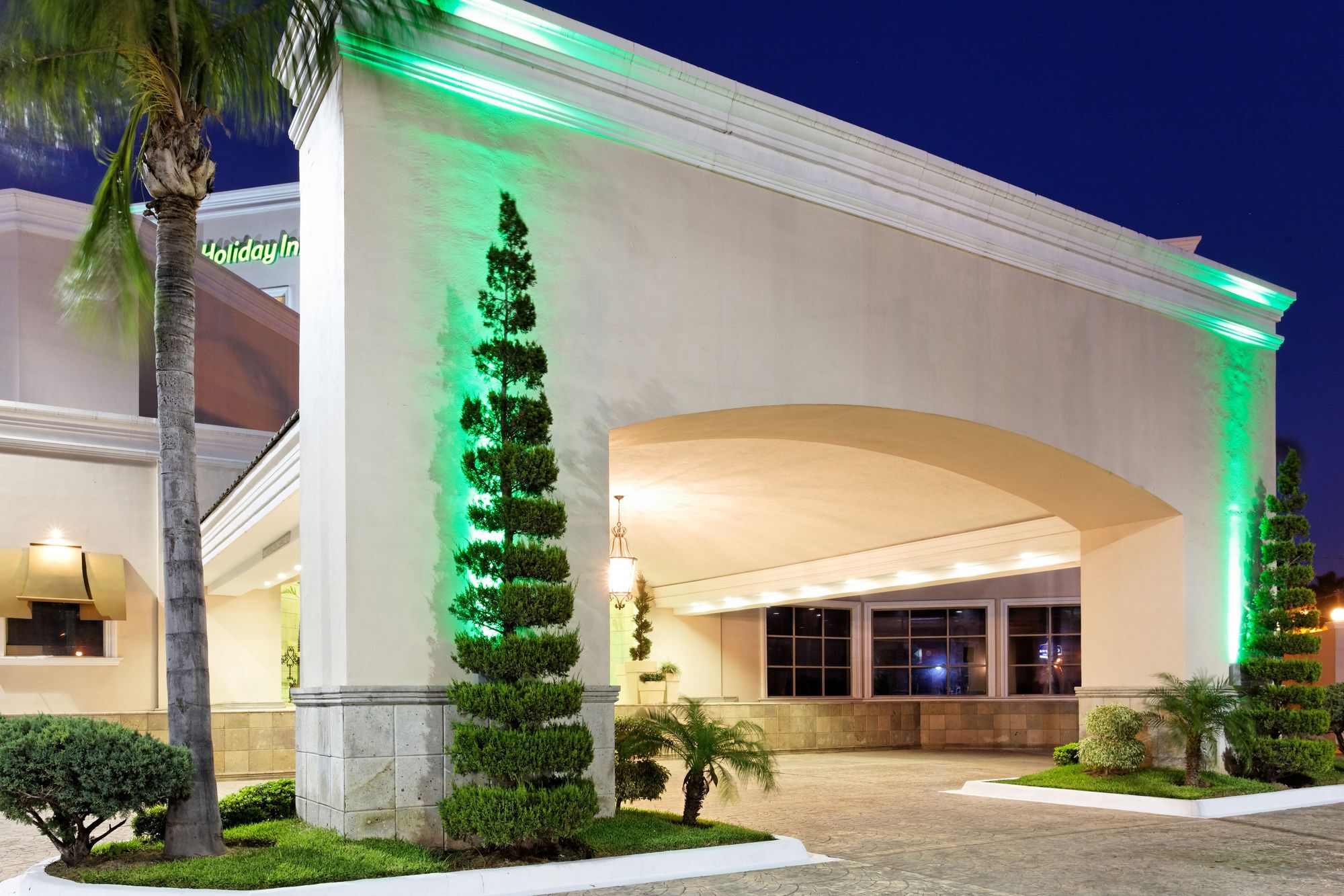 Holiday Inn Reynosa Zona Dorada Екстериор снимка
